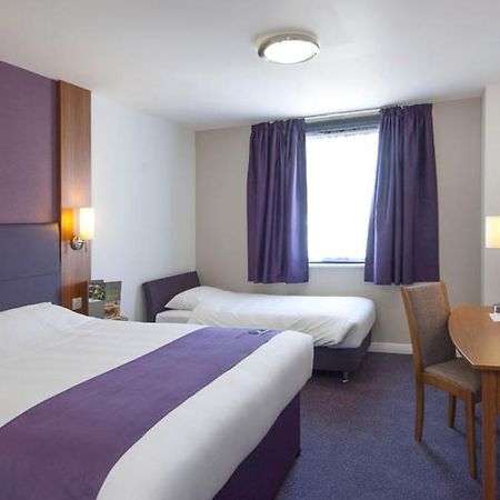 Premier Inn Glasgow City Centre - Argyle Street Extérieur photo