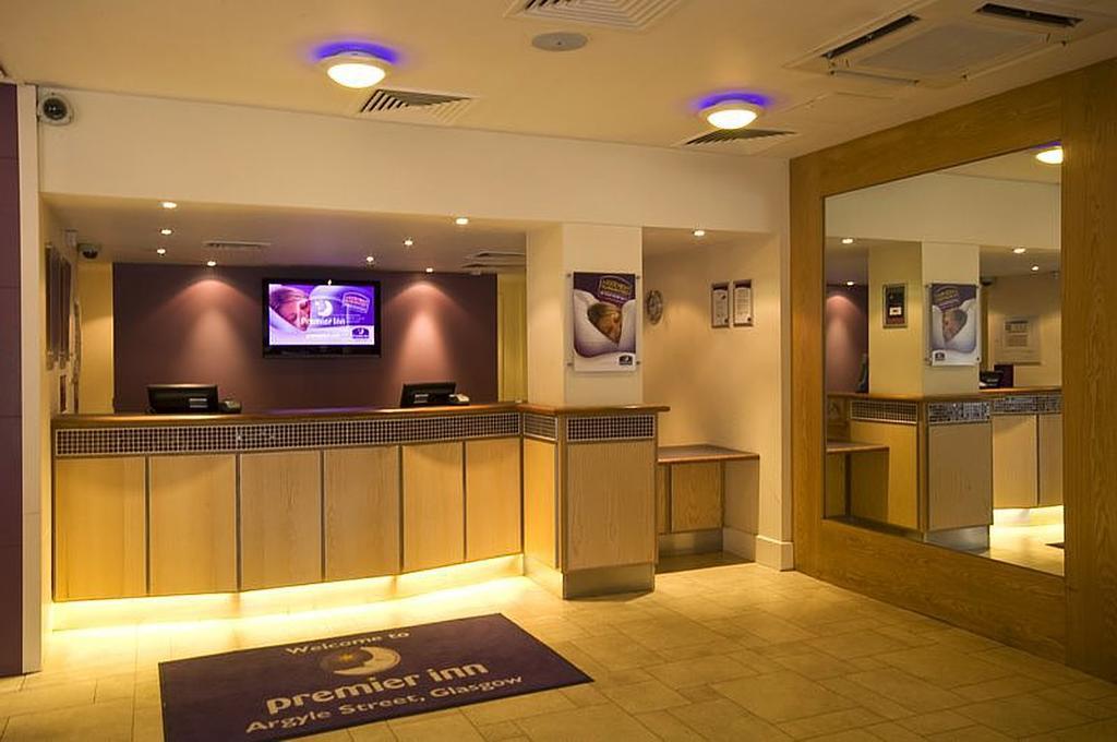 Premier Inn Glasgow City Centre - Argyle Street Extérieur photo