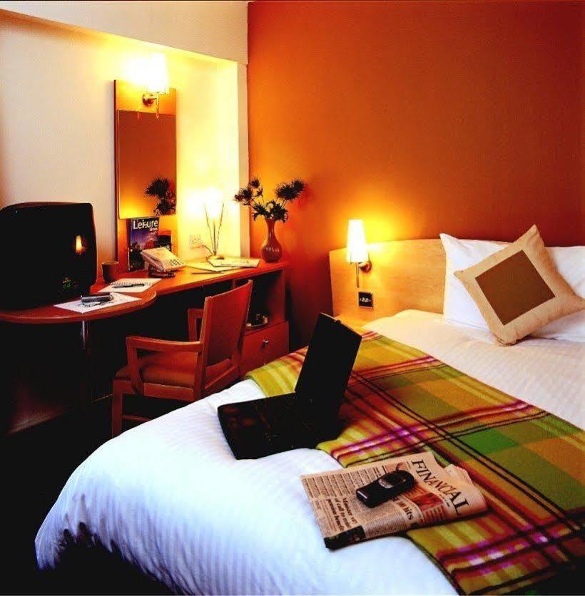 Premier Inn Glasgow City Centre - Argyle Street Extérieur photo